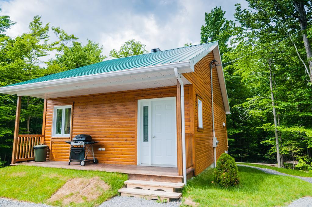 Domaine Des Montagnais Notre-Dame-Des-Bois Exterior foto