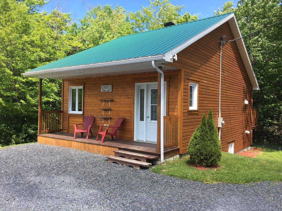 Domaine Des Montagnais Notre-Dame-Des-Bois Exterior foto