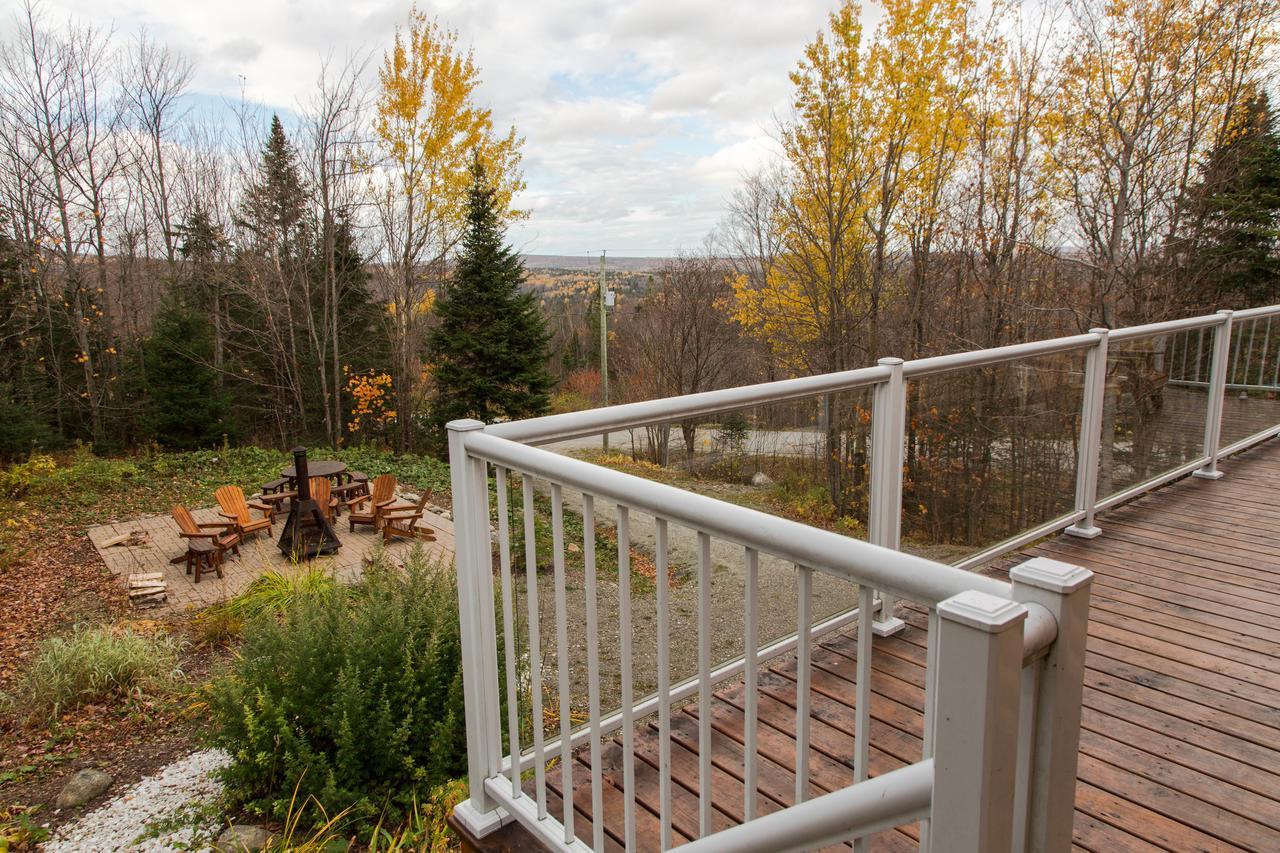 Domaine Des Montagnais Notre-Dame-Des-Bois Exterior foto